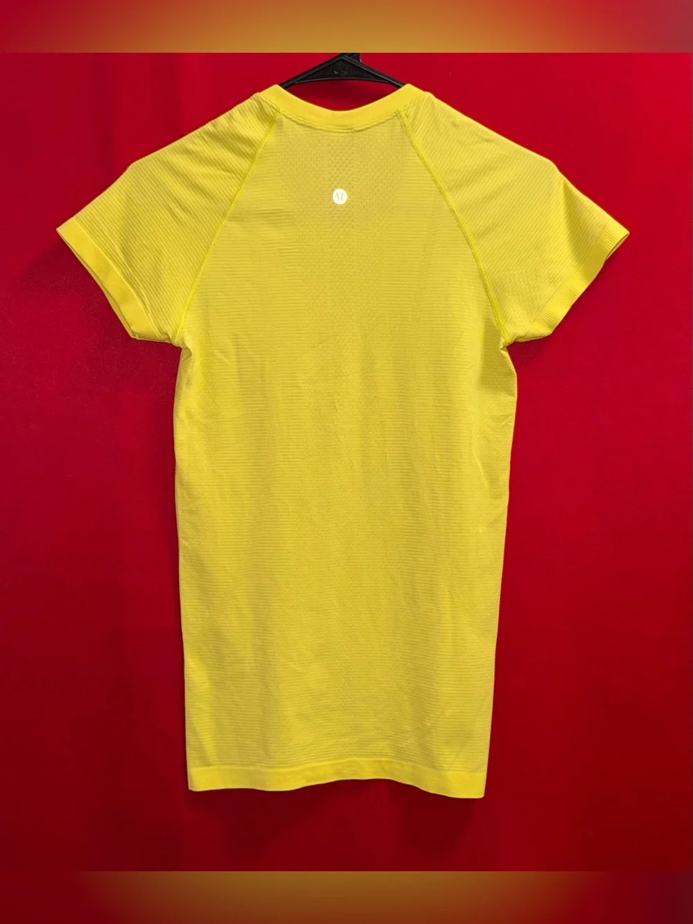 🍋#660- Lululemon Neon Yellow Short Sleeve Crewneck T Swiftly In EUC! Sz. 4
